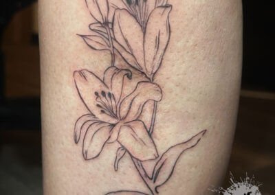 Lily flower tattoo - Fine line - Alexa - Killer Silver Tattoo Scarsdale